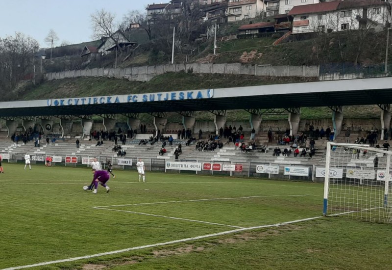 Фудбалери Сутјеске дочекују Звијезду