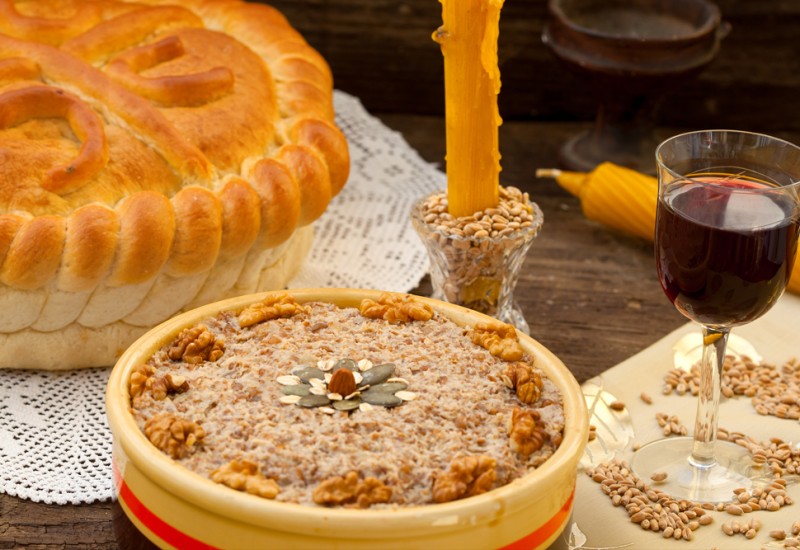 Крсна слава и обичаји