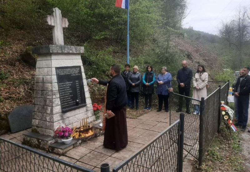Сјећање на страдале српске борце у Кратинама