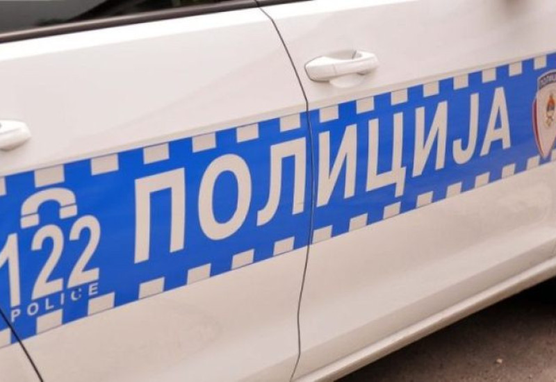 Пијаном госту и конобару уручени прекршајни налози