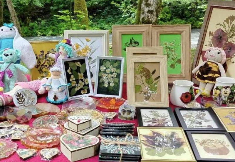 „Граду с љубављу“: Колективна изложба женског стваралаштва