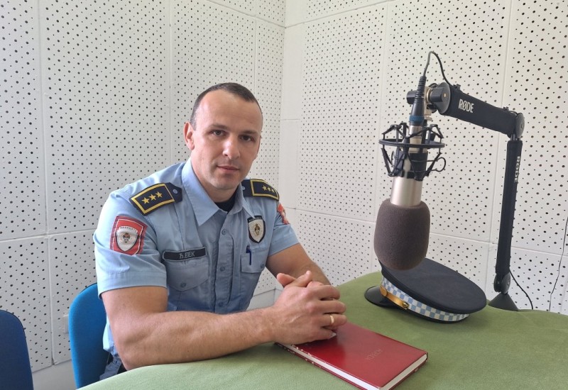 Полиција у превентивној кампањи „Оружје не штити, оружје убија“
