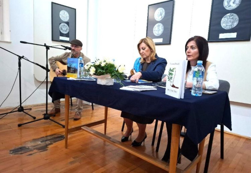 Вече Сњежане Ђоковић и Владимира Пешића - музичко-поетски ужитак