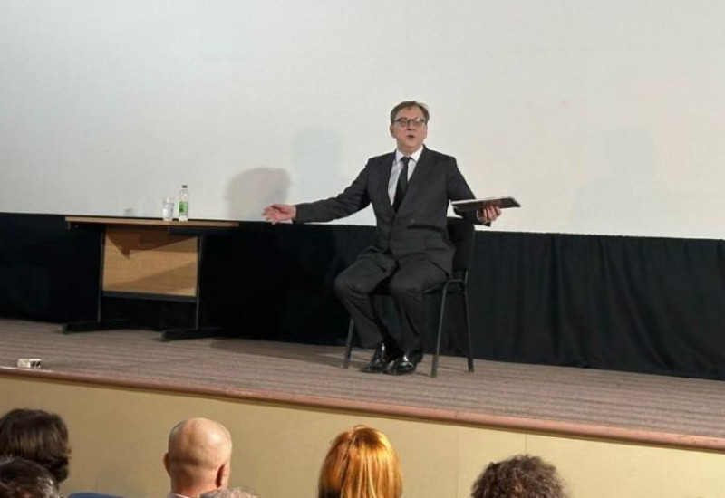 Станић: "Више и пажљивије читати Андрића"