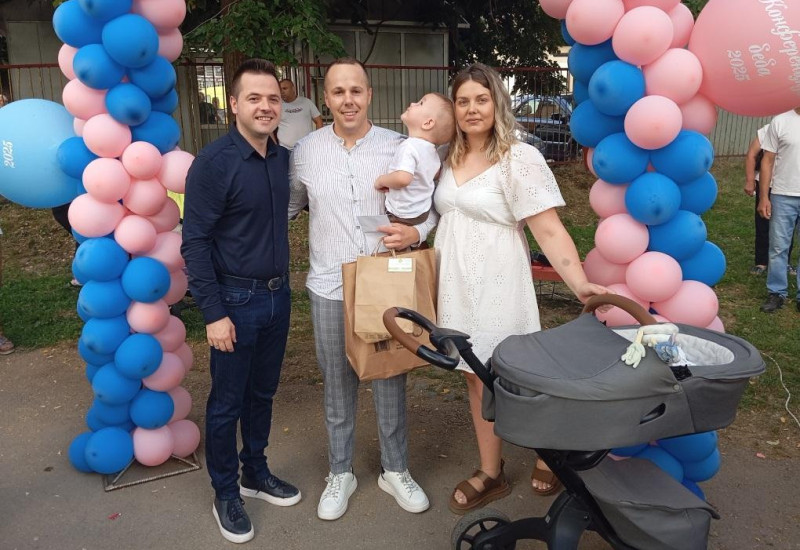 Иријан Пејовић предсједник „Конференције беба“ , најпородица седмочлана породица Станковић