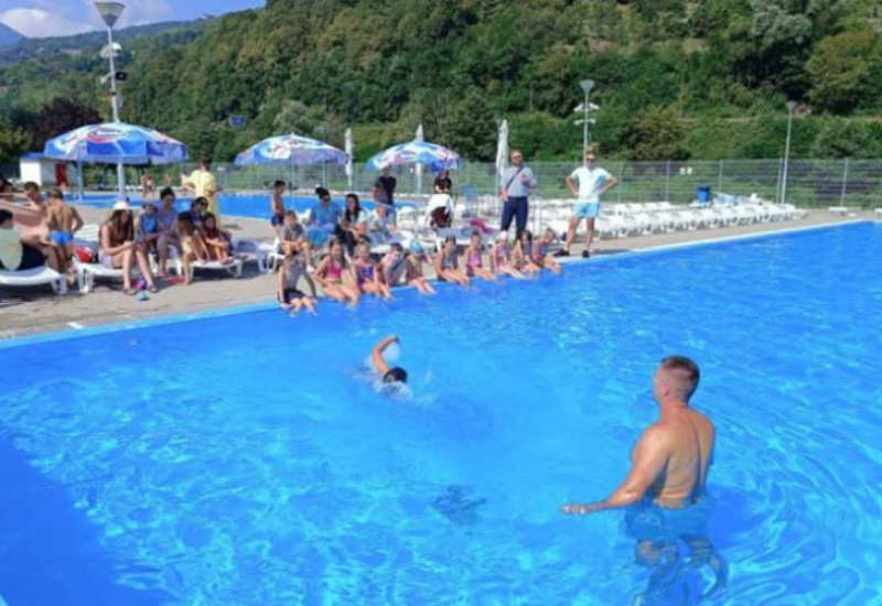 Школа пливања за фочанске малишане на базенима од 12. јула