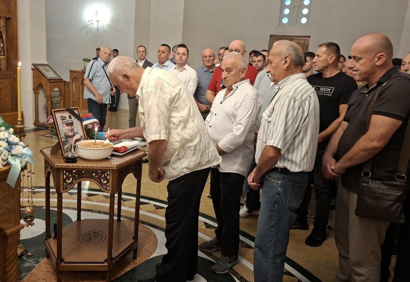 Служен помен генералу Младићу: "Жртвовао и своју слободу да бисмо ми били слободни"
