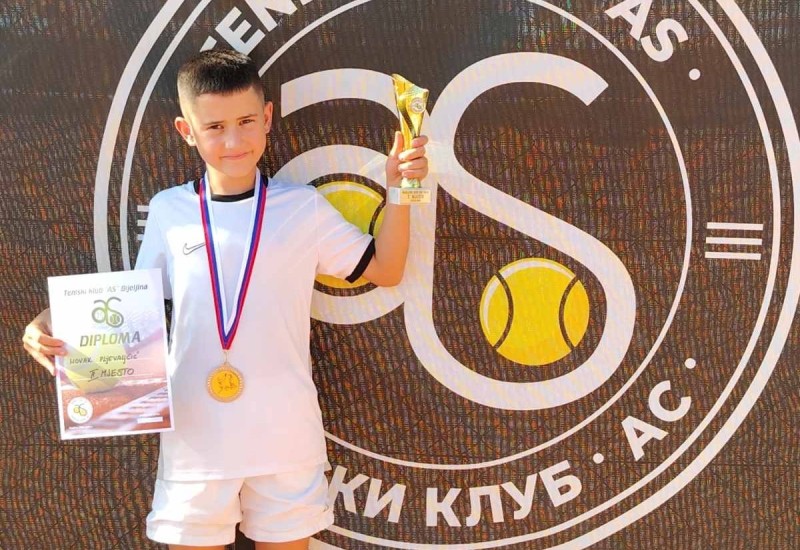 Новак Пљеваљчић други на турниру у Бијељини